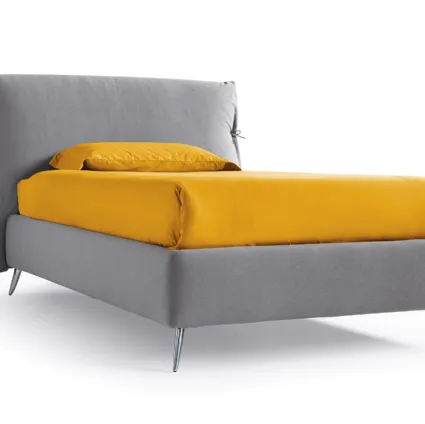 Letto singolo Eden Advance in tessuto imbottito con testiera di Noctis