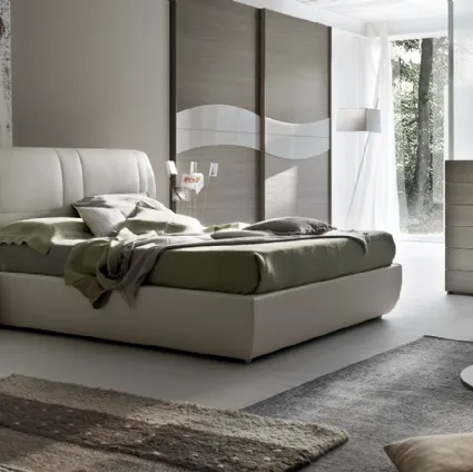 Letto in ecopelle imbottito con testiera Soft di Maronese Acf